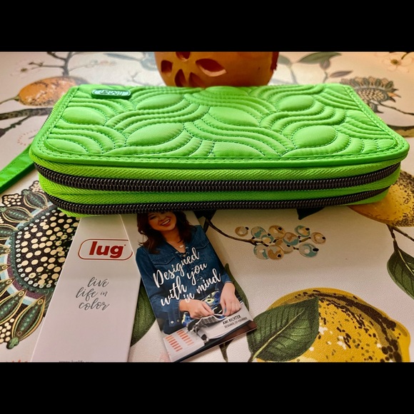 Lug Splits XL wallet- Lime - Picture 2 of 8